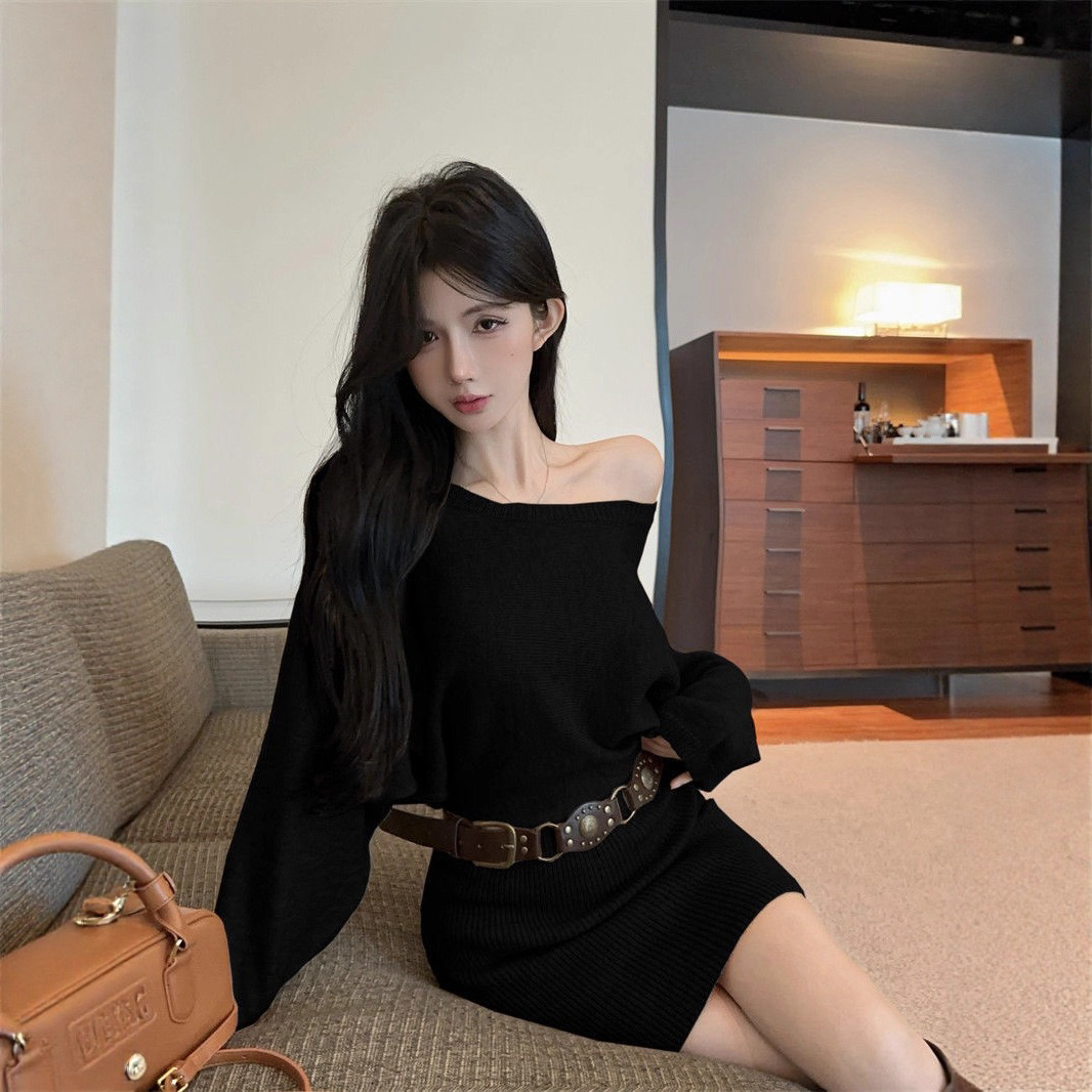 Gilded Threads露肩长袖针织连衣裙女秋季纯欲风修身包臀毛衣短裙