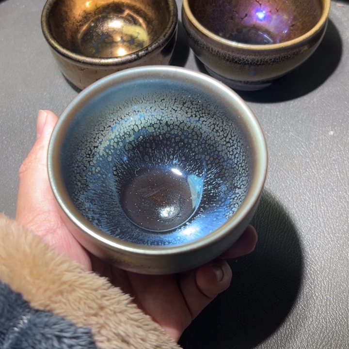 茶盏我们是有共同话题有