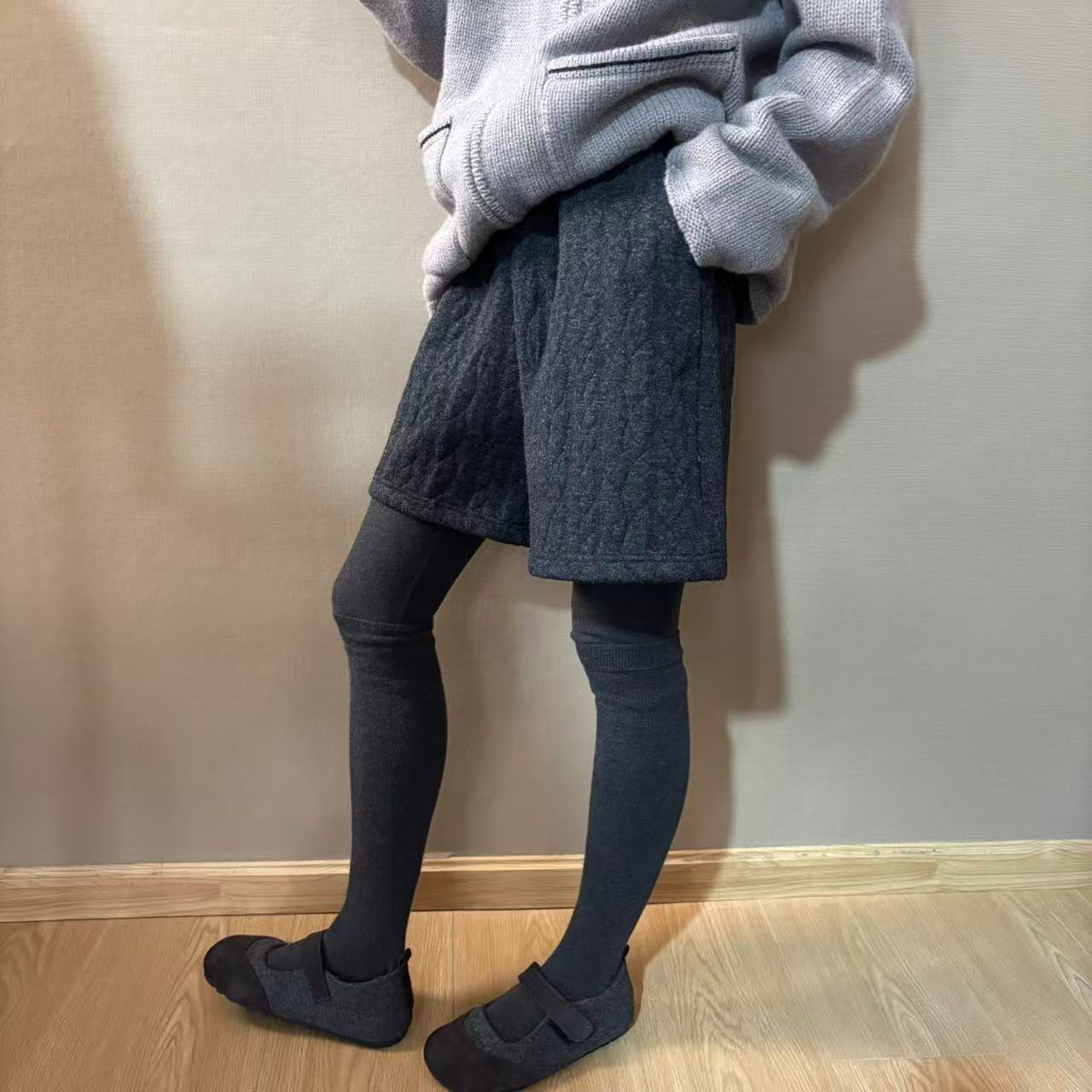 慵懒麻花加绒短裤