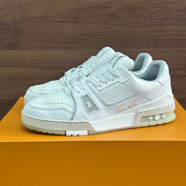 99新 LouisVuitton/路易威登 国码42.5 trainer 白水泥 低帮板鞋