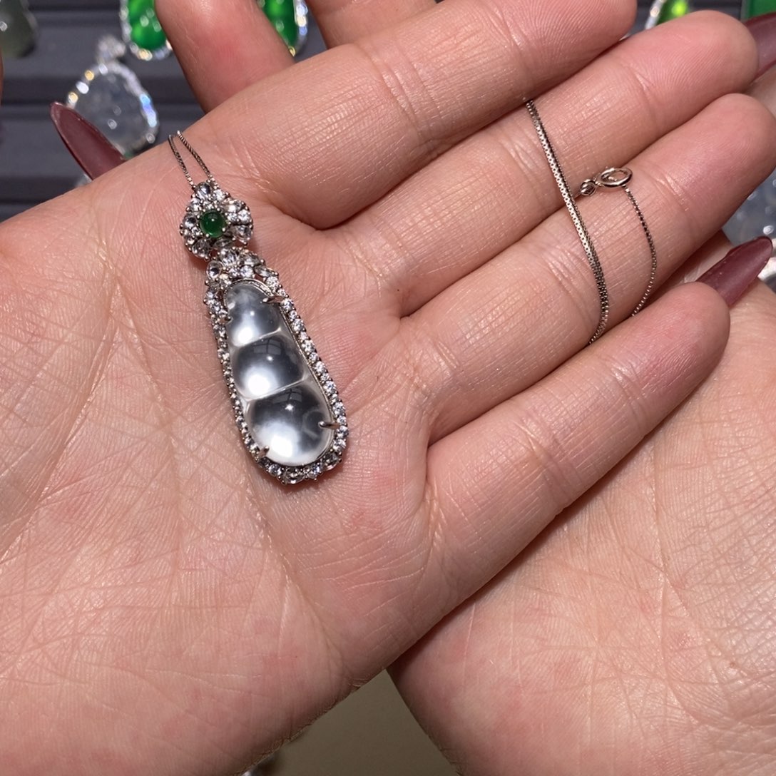 石英质玉颈饰银S925镶嵌桥*利