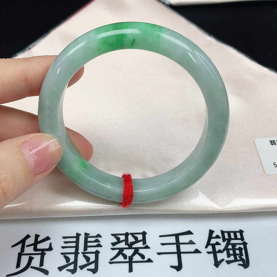 翡翠手镯未镶嵌502正