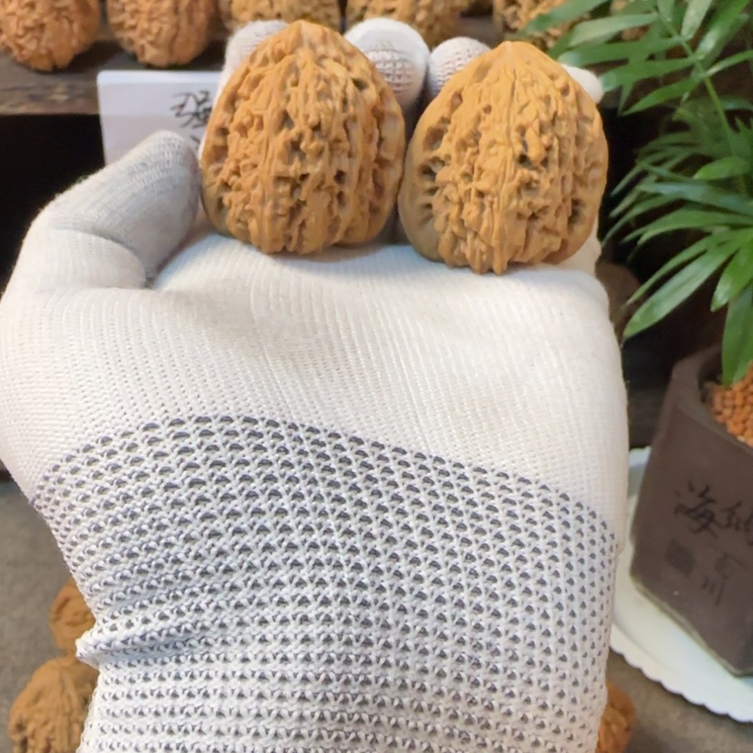 Y***i把件文玩核桃南将石36全品