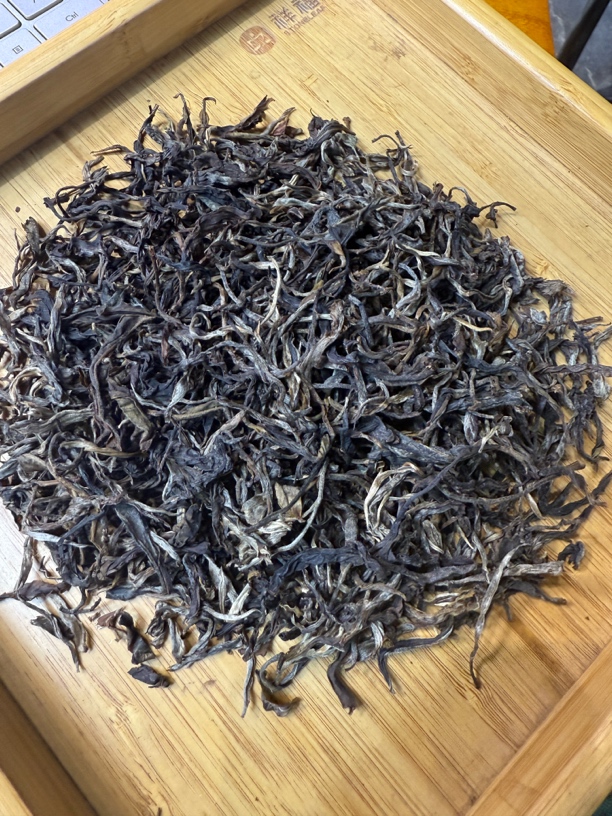 60号 2020年 易武弯弓 普洱生茶