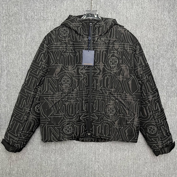 未使用 LouisVuitton/路易威登 刺绣满印羽绒服/52码/全新/13288