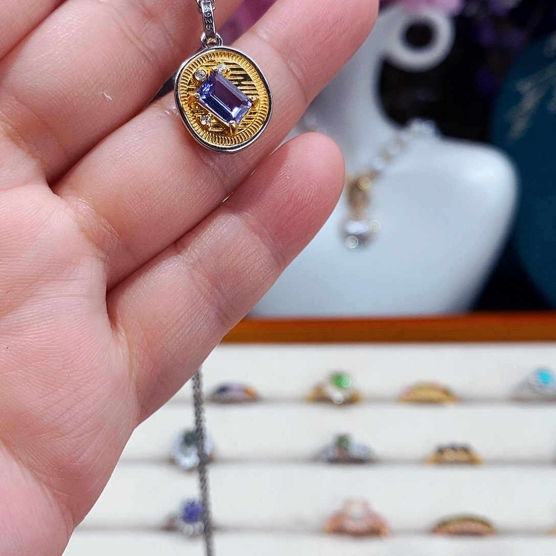 坦桑石颈饰银S925镶嵌