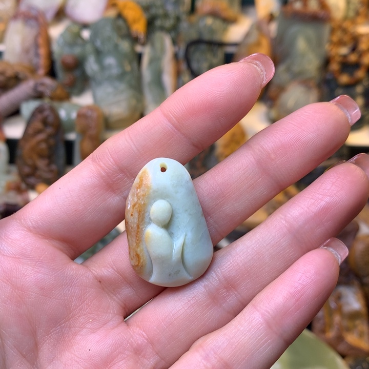 岫岩河磨玉（透闪石质玉）手链未镶嵌