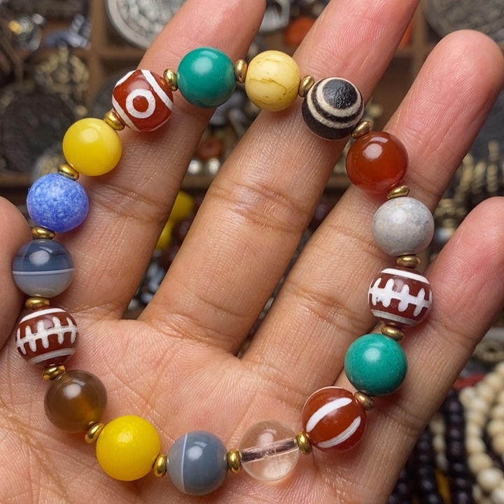 桃核吊坠多宝手串