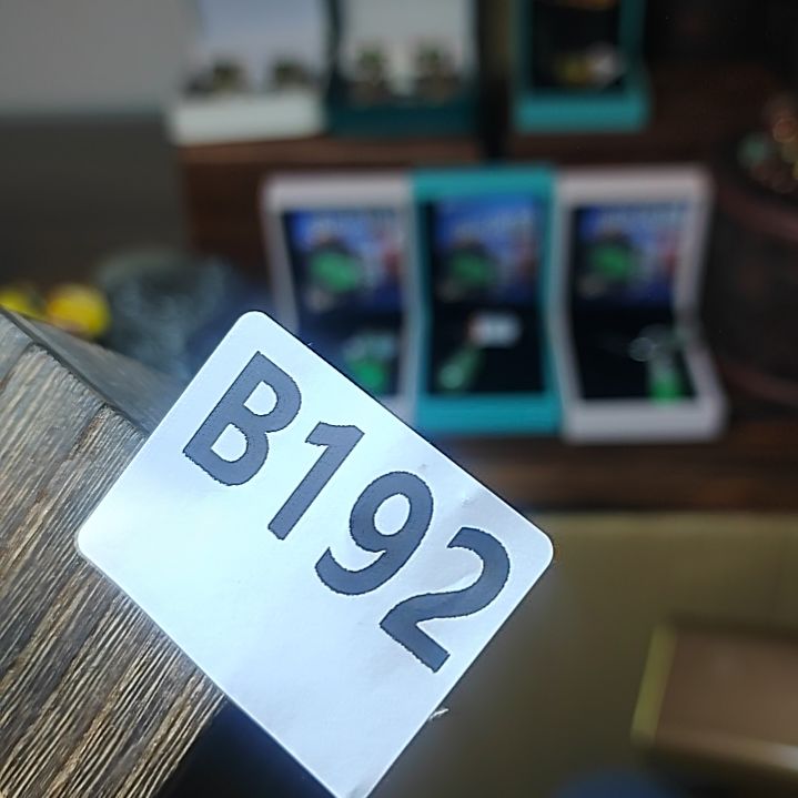 静****大叶紫檀（黑酸枝木类）