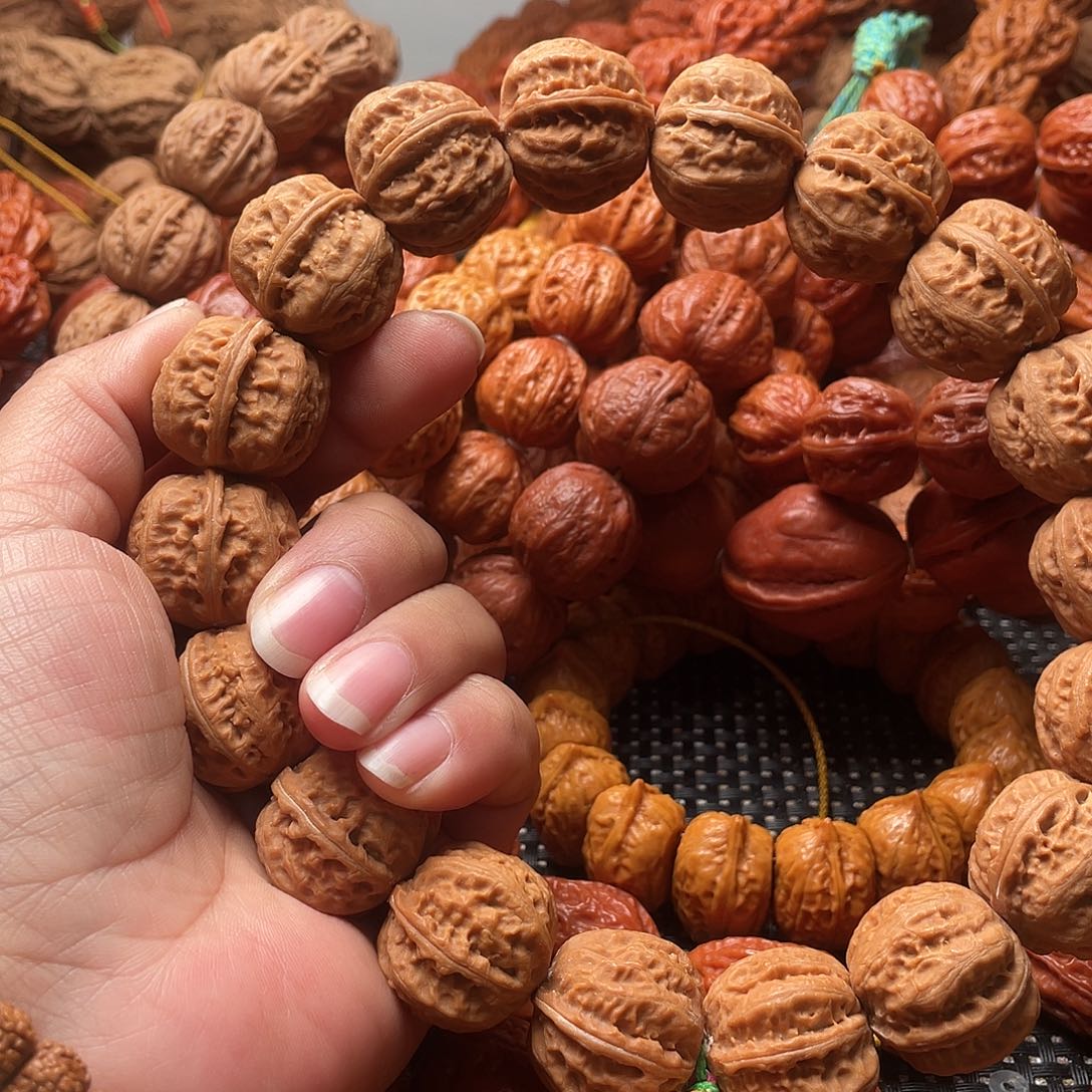 1***a手串文玩核桃磨盘零八了