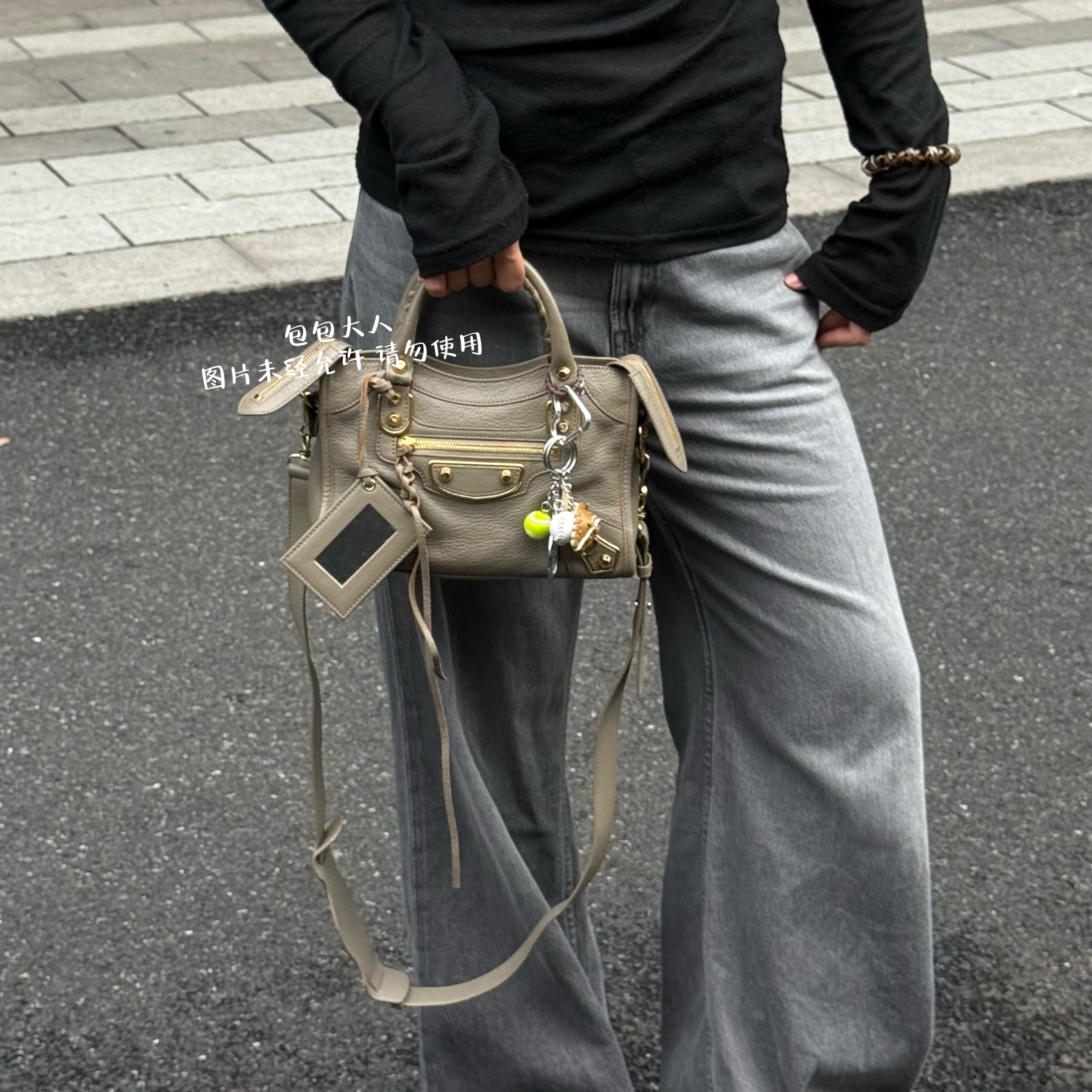 99新 Balenciaga/巴黎世家 新款大象灰Mini City机车包单肩包