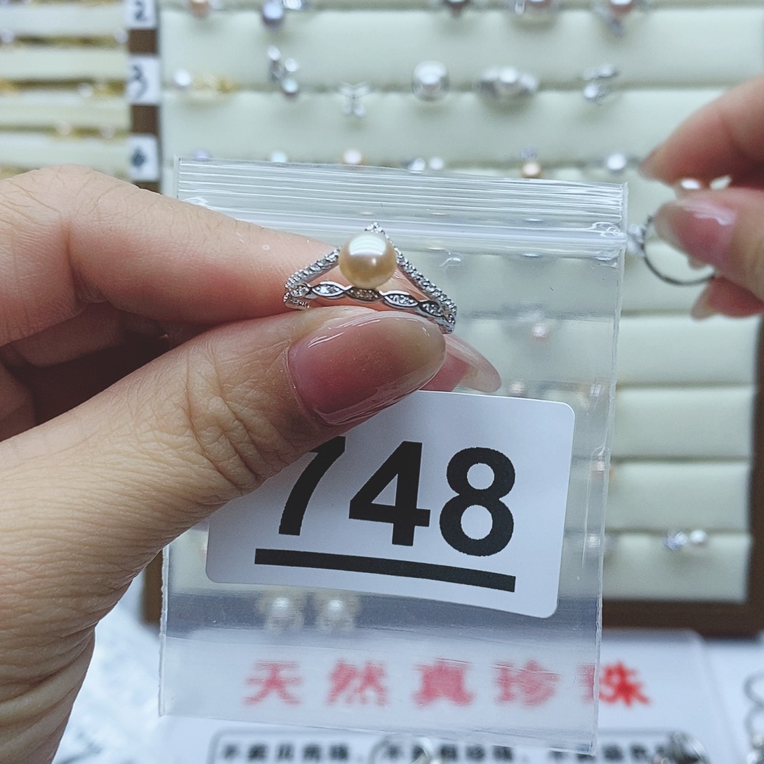 淡水珍珠戒指银S925镶嵌有***墩748