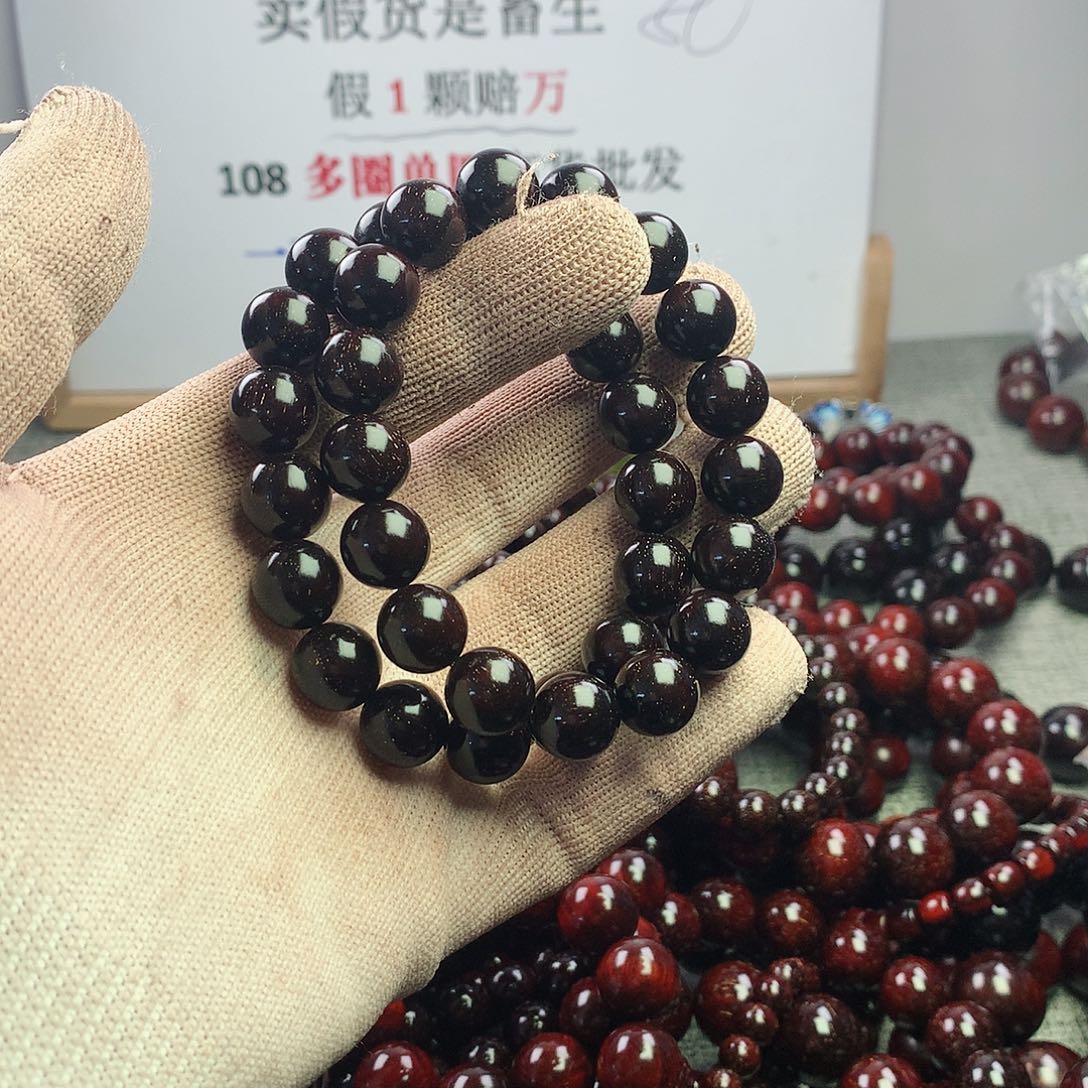 檀香紫檀（小叶紫檀）用****112手持