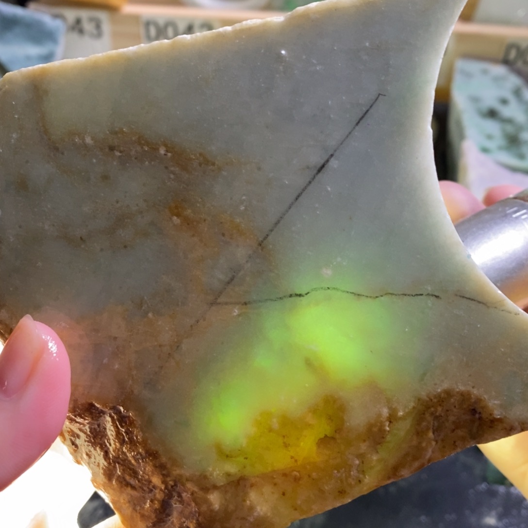 颈饰未镶嵌翡翠天然翡翠