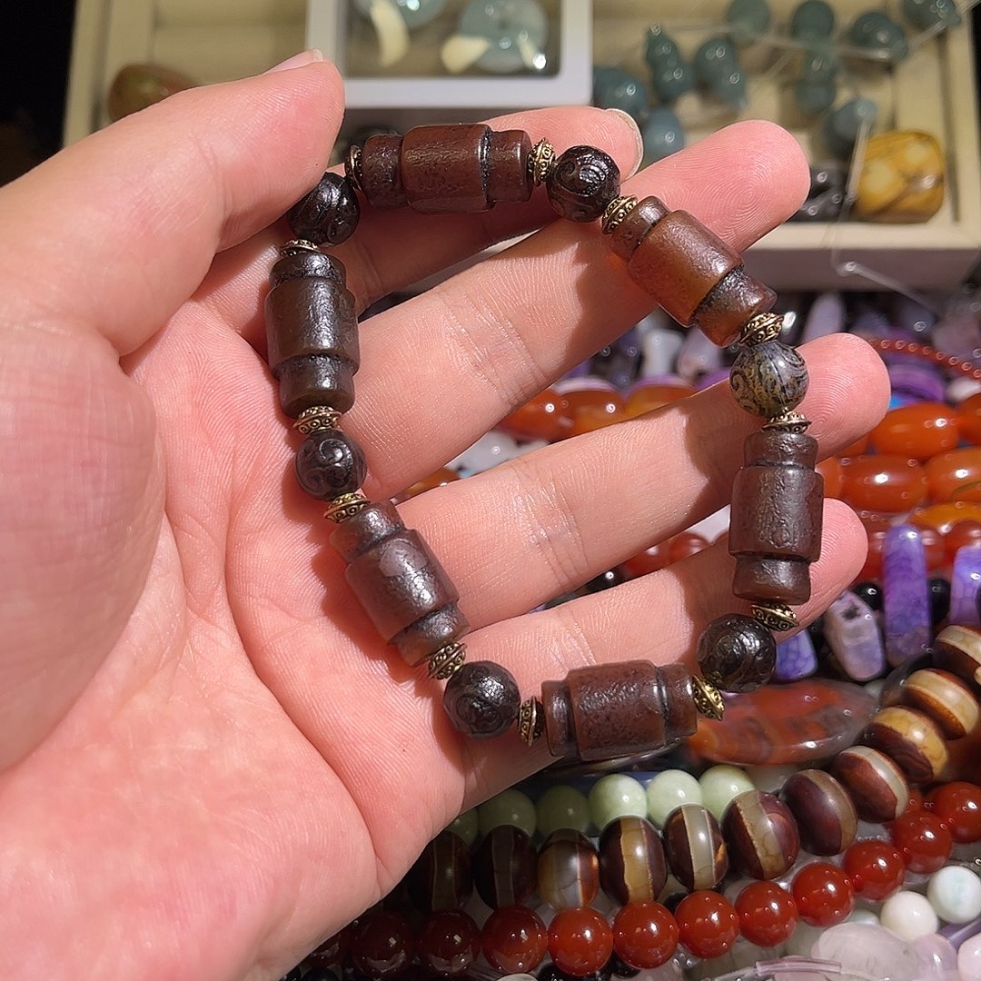 玛瑙/玉髓未镶嵌珠宝半成品