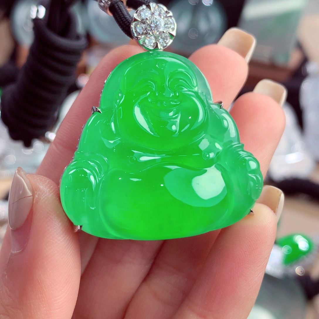 吊坠(不含链)18K金镶嵌翡翠定金10w总价咨询客服