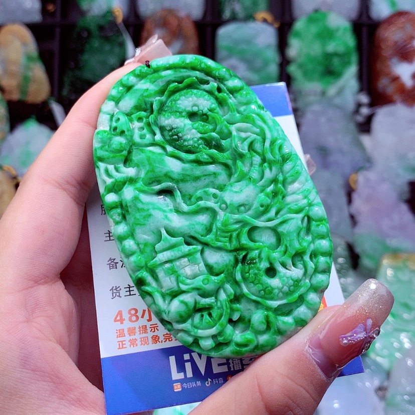 【闪购商品】翡翠颈饰未镶嵌挂件