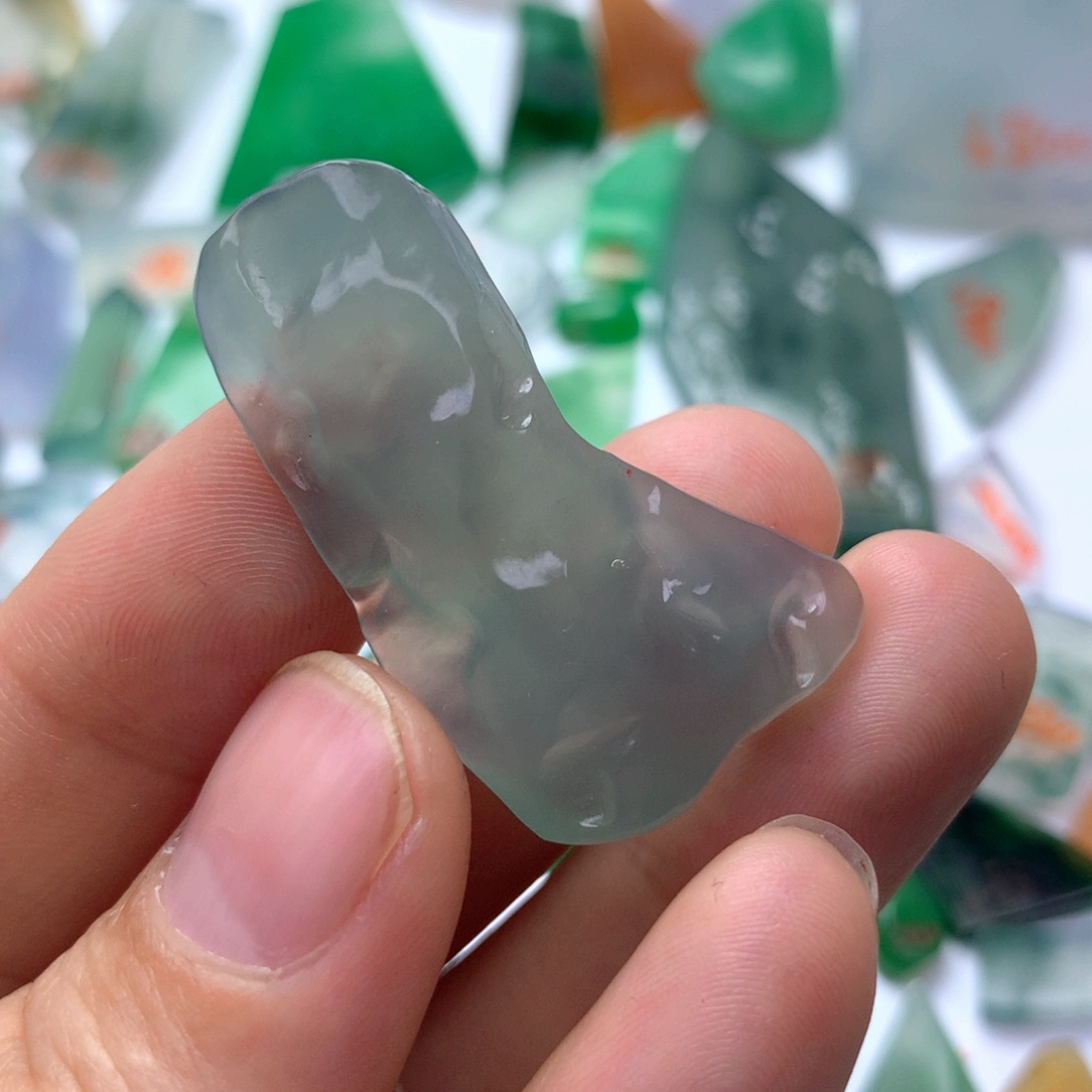 定制翡翠未镶嵌天然缅甸翡翠吊坠挂件