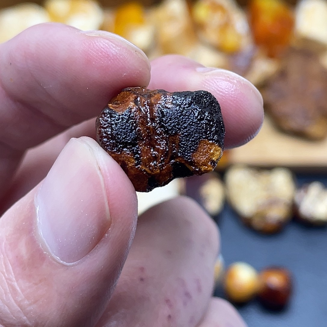 未镶嵌定制琥珀定制