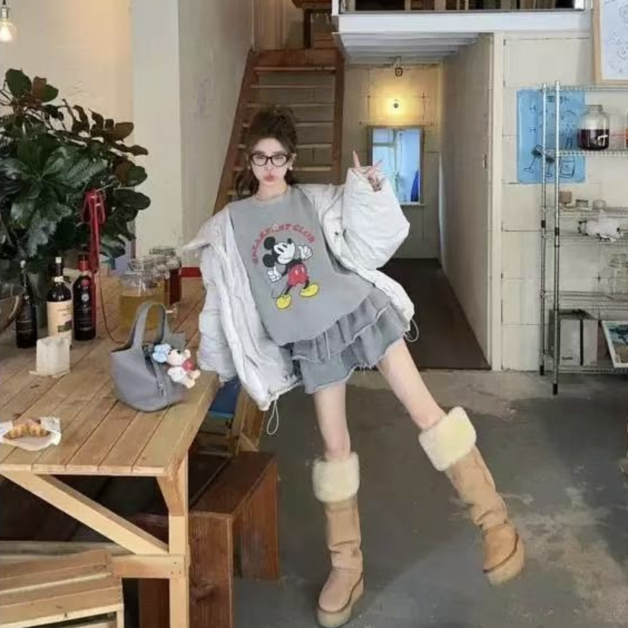 实物以直播间为准韩系设计感气质显瘦卡通印花卫衣女短裙套装373