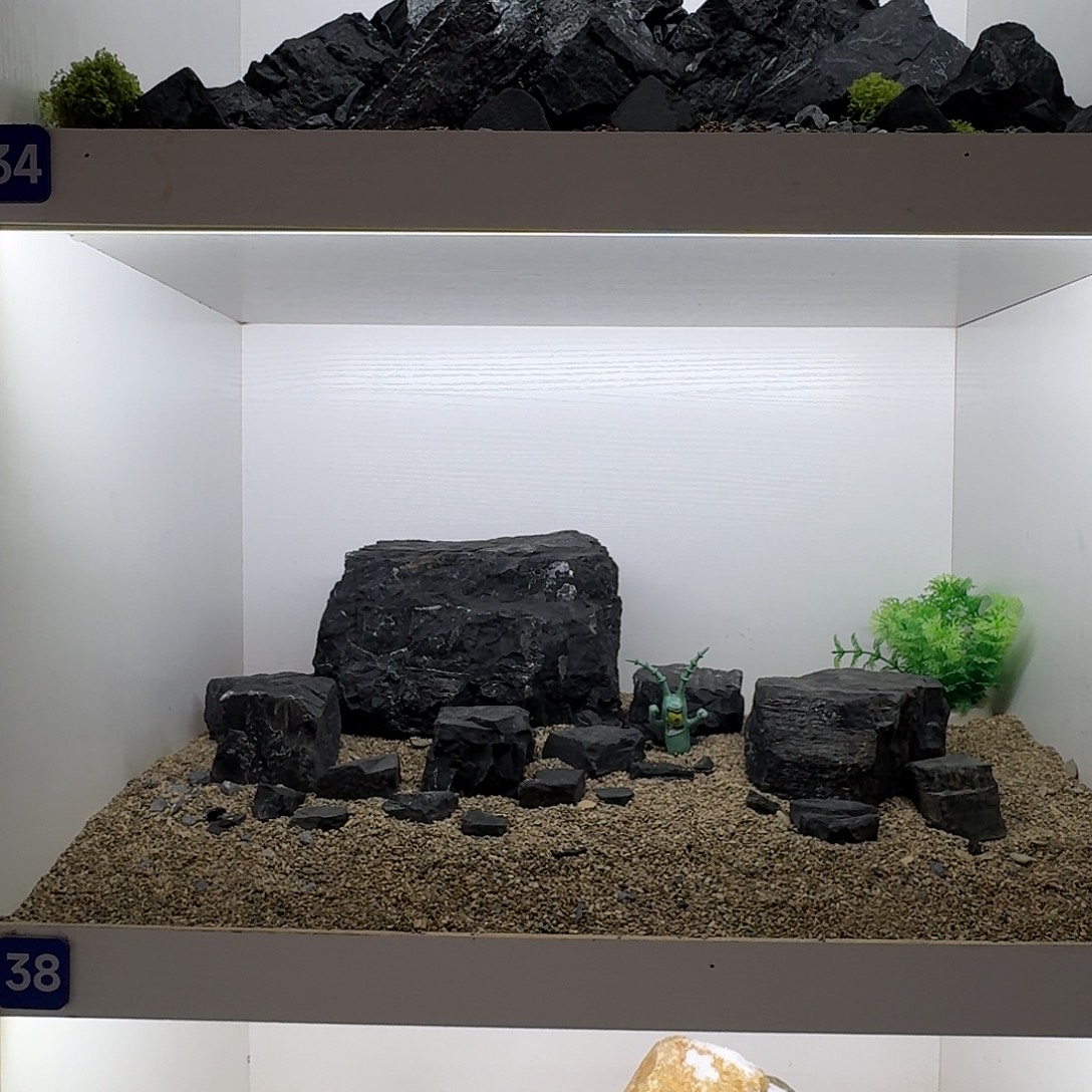 黑金平头山峰（送25斤溪流底沙）