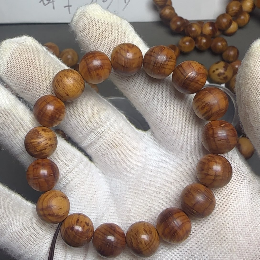 柏木（崖柏）无事牌蚂蚁腿