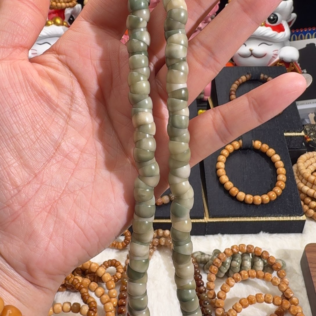 脆****手串龙脊菩提青花大肠不退不换