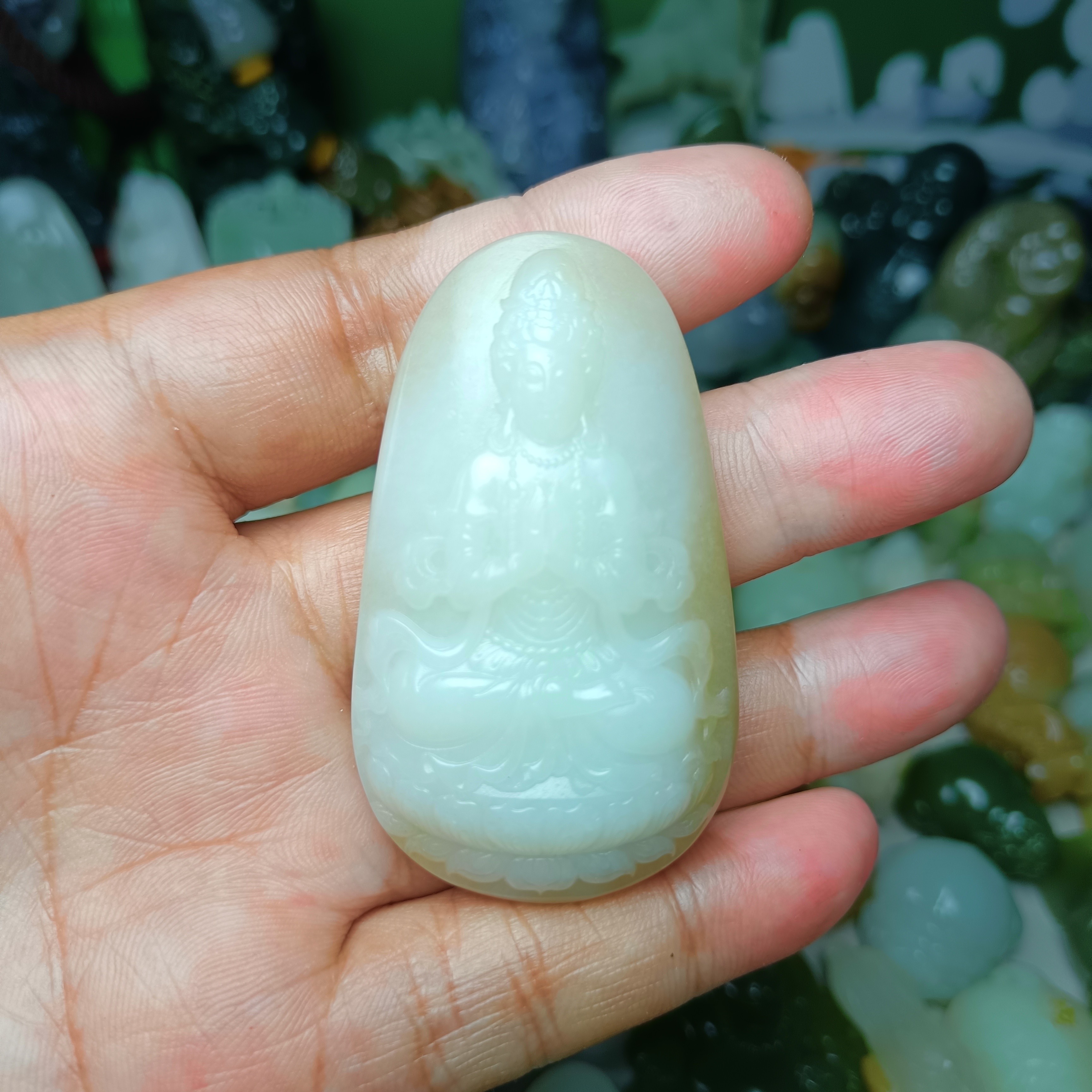 天然和田玉新疆且末料糖白观音玉质温润细腻沁色自然刀功老道