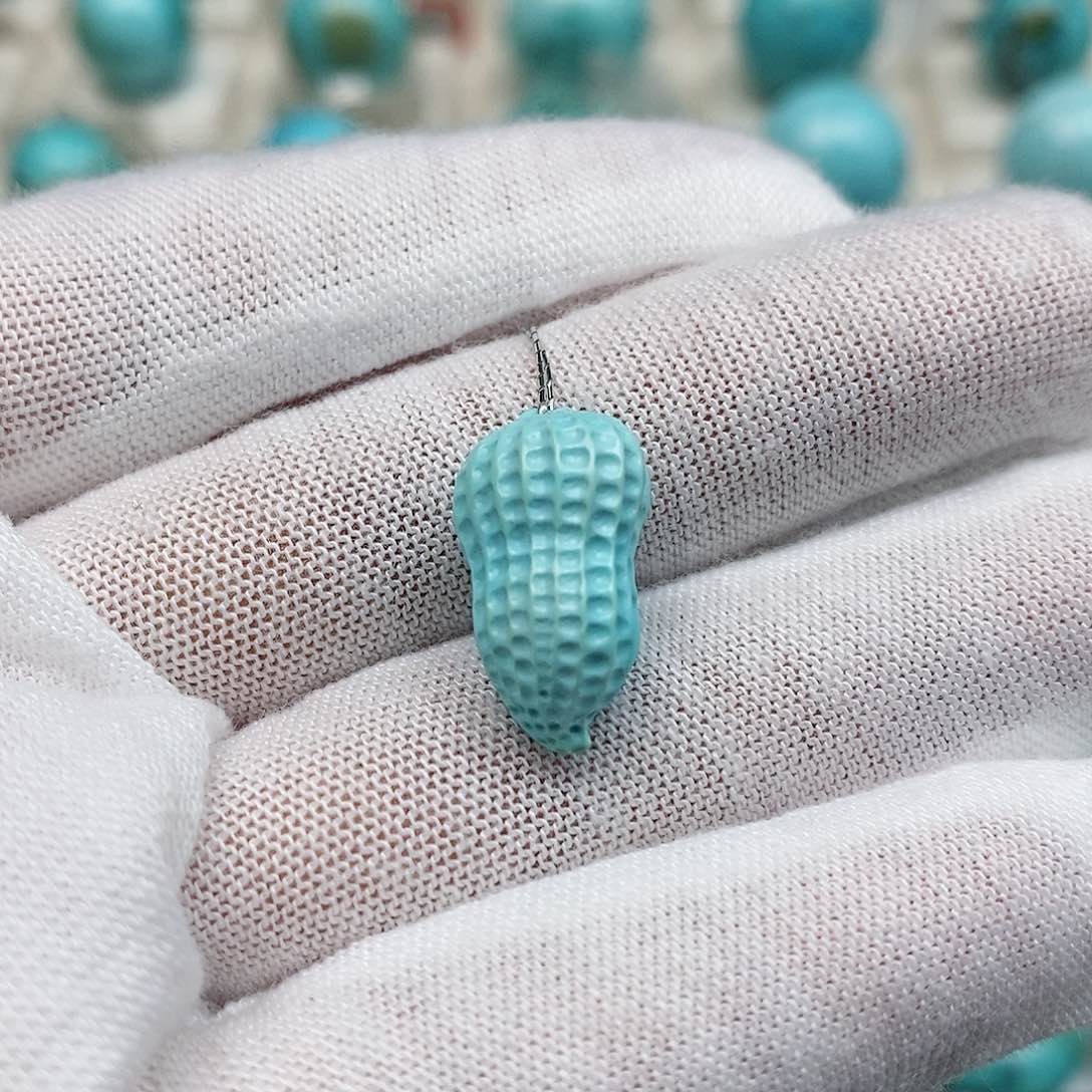 绿松石配饰未镶嵌