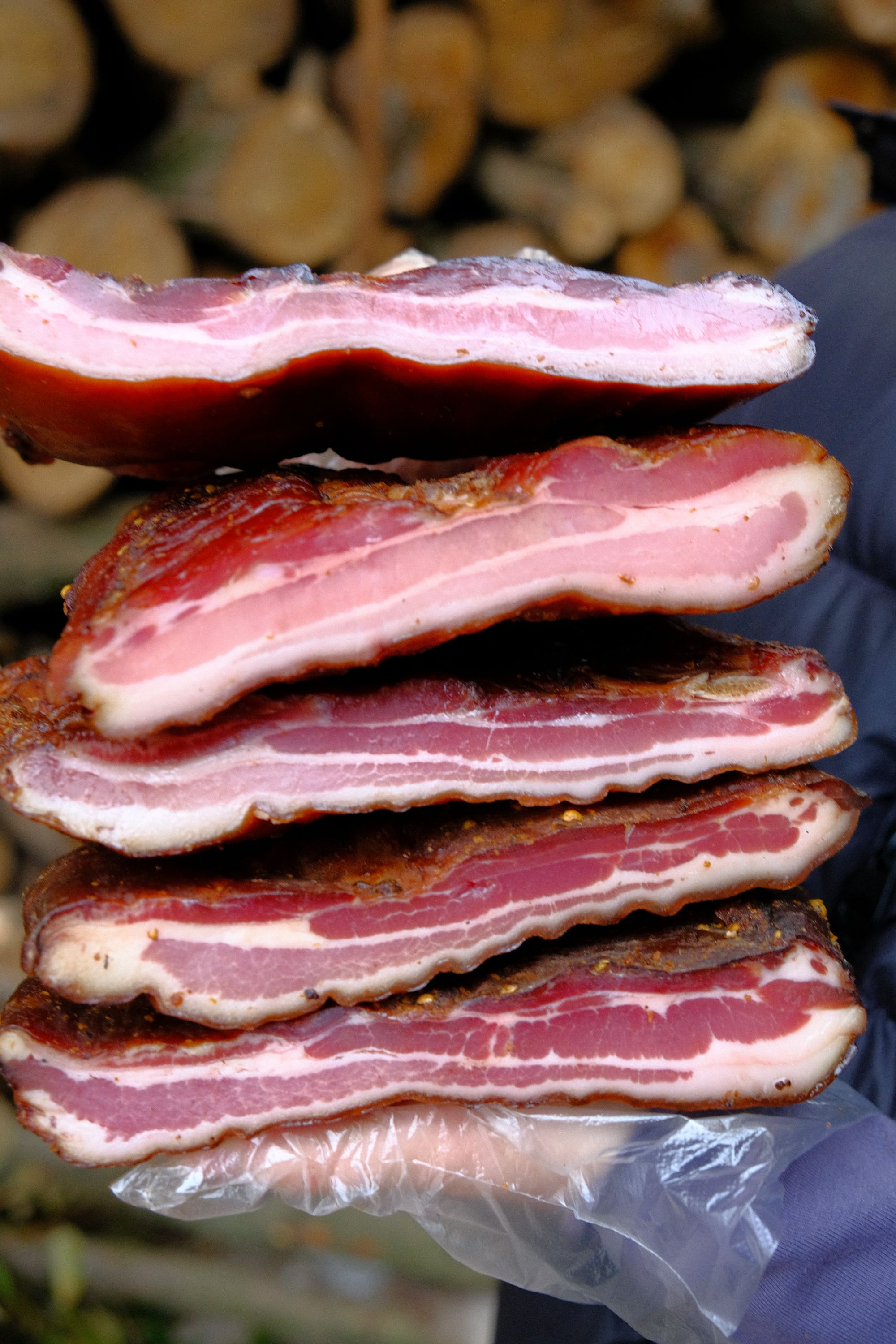 腊肉边角，烟熏腊肉瘦肉多