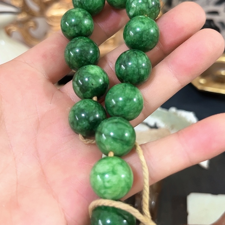 瓷片陶瓷艺术品等产品远销