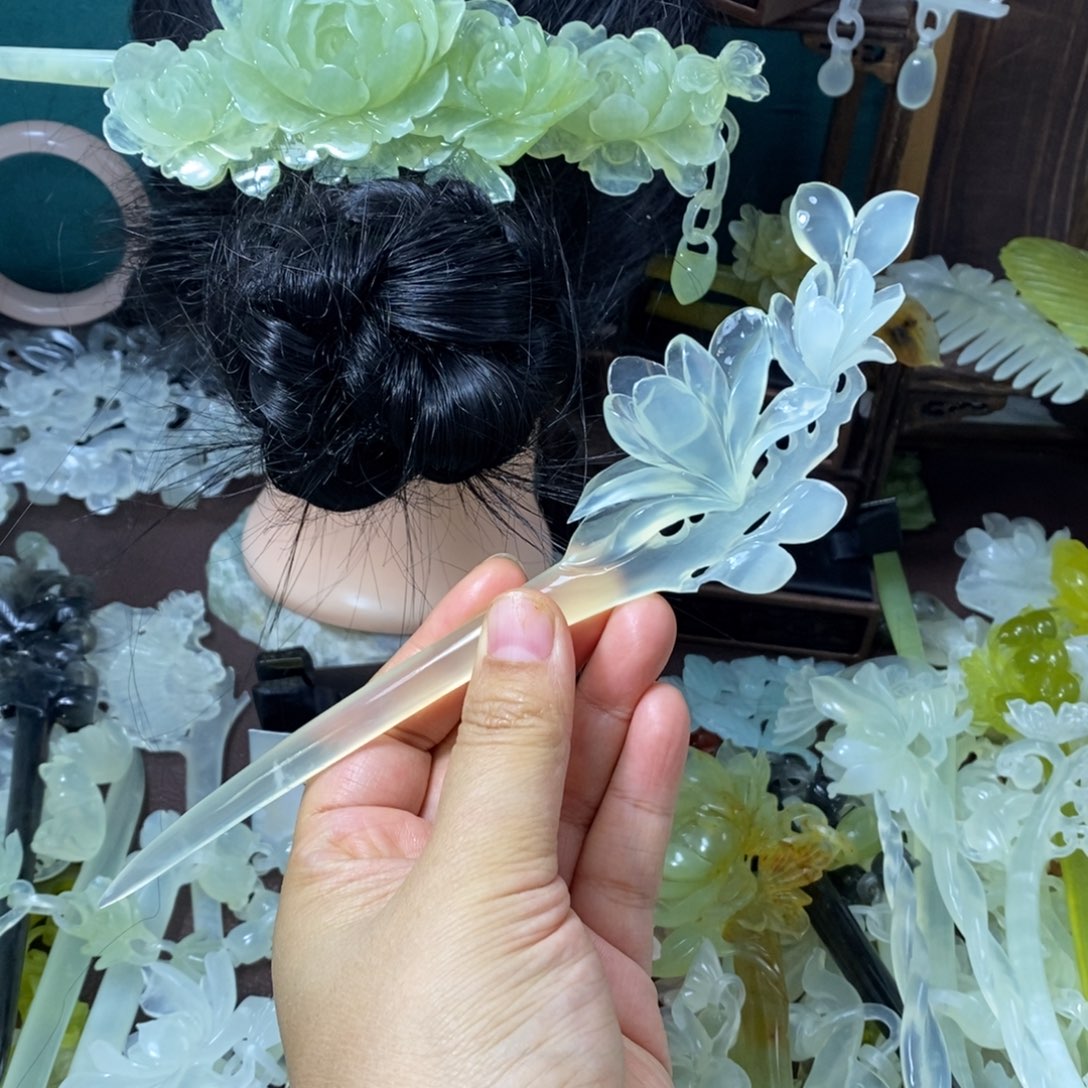 蛇纹石玉未镶嵌发饰