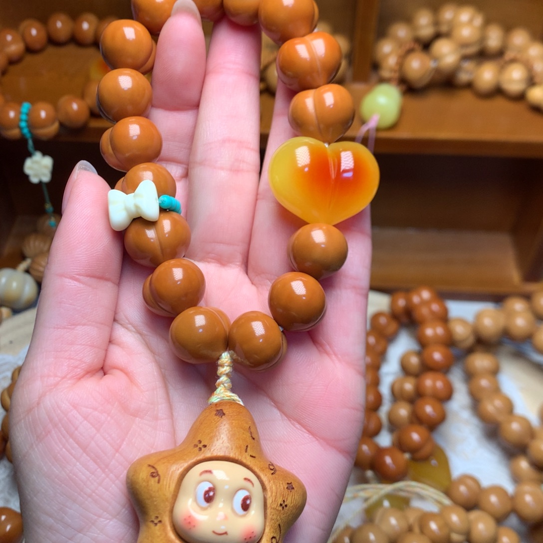 把件猴头核桃15玻璃底定制