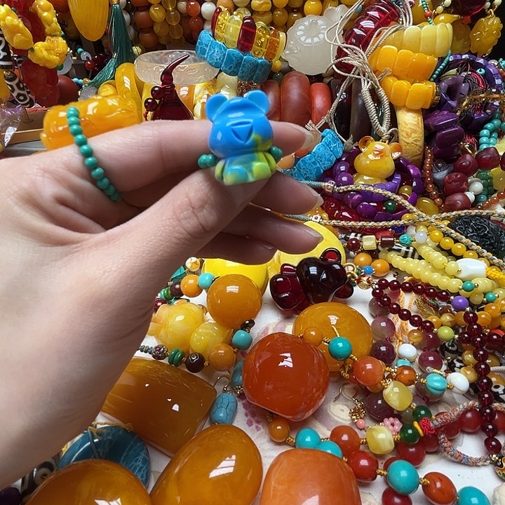 树脂制品ʚ****ɞ1376七彩小熊戒指