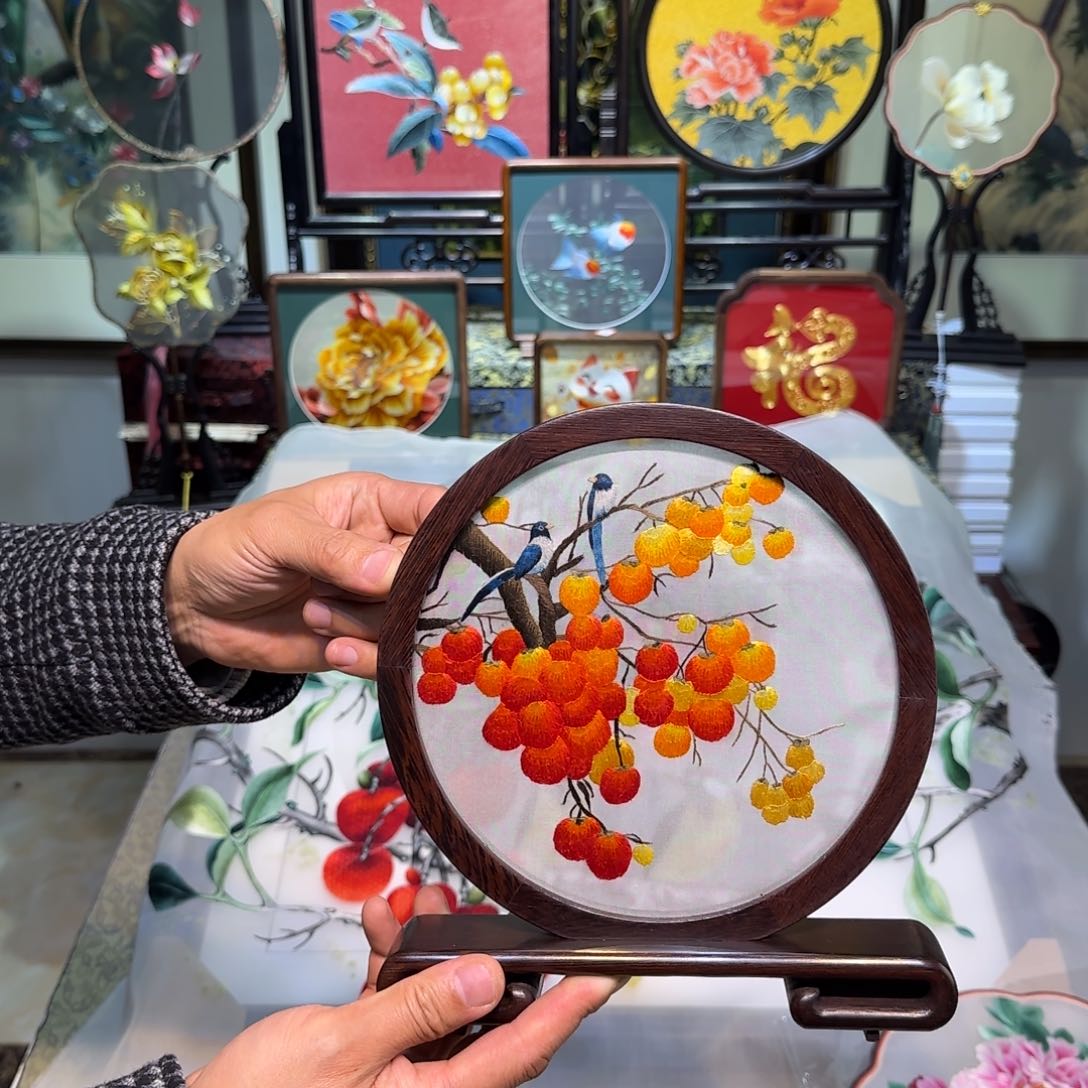 刺绣刺绣工艺精湛