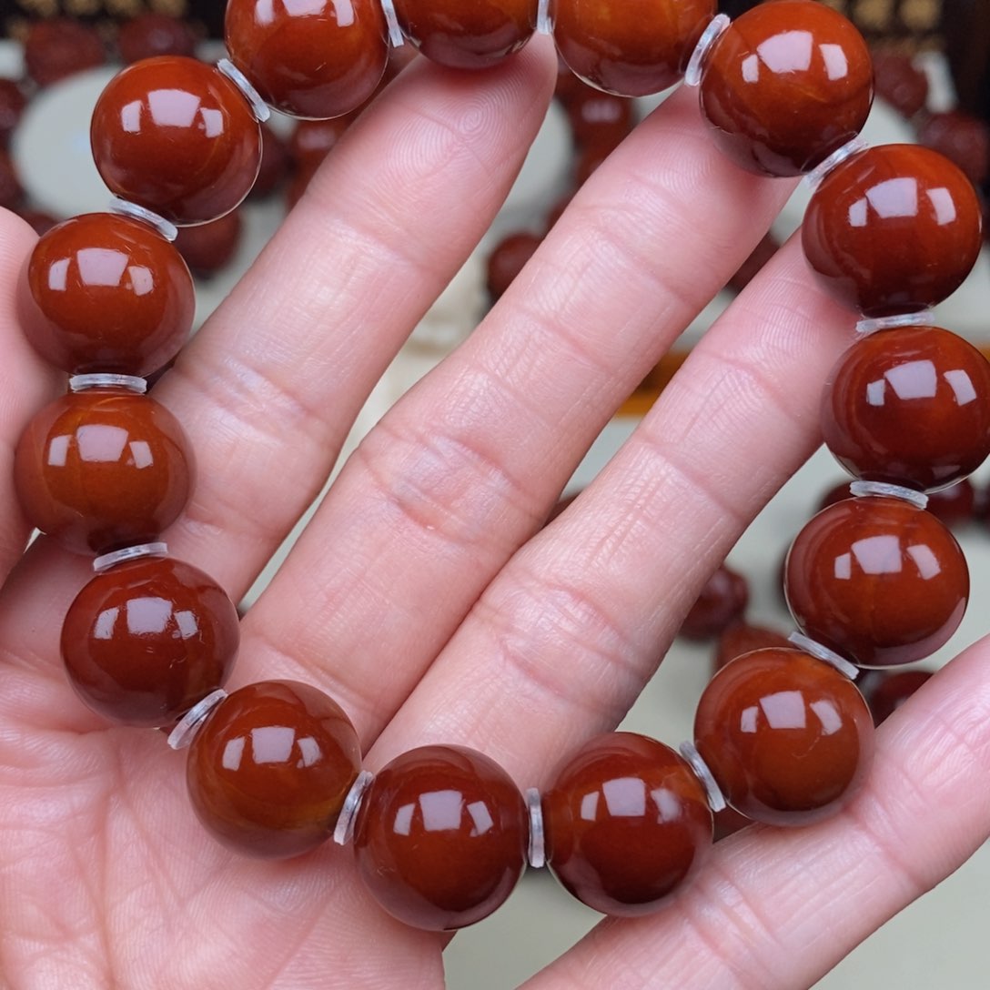 橄榄核吊坠小**孩光珠，