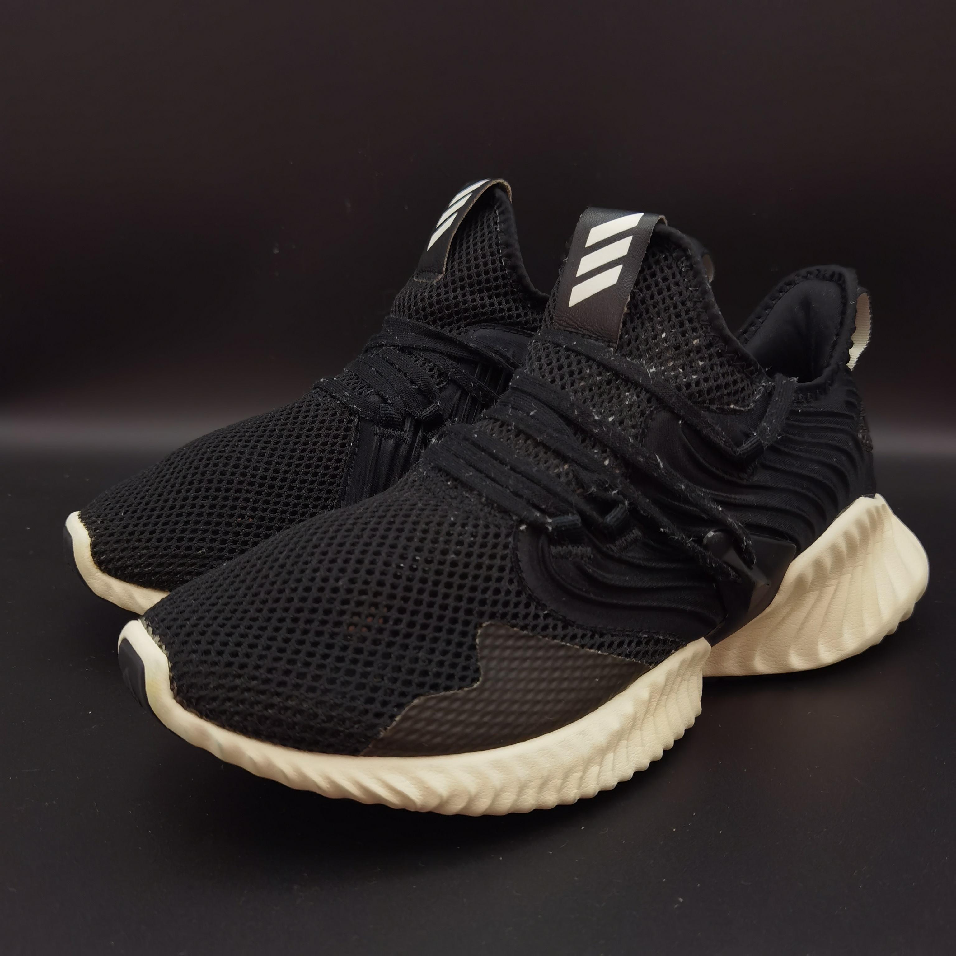 41码260/AD Alphabounce 黑白/二手跑鞋无原盒/轻微使用