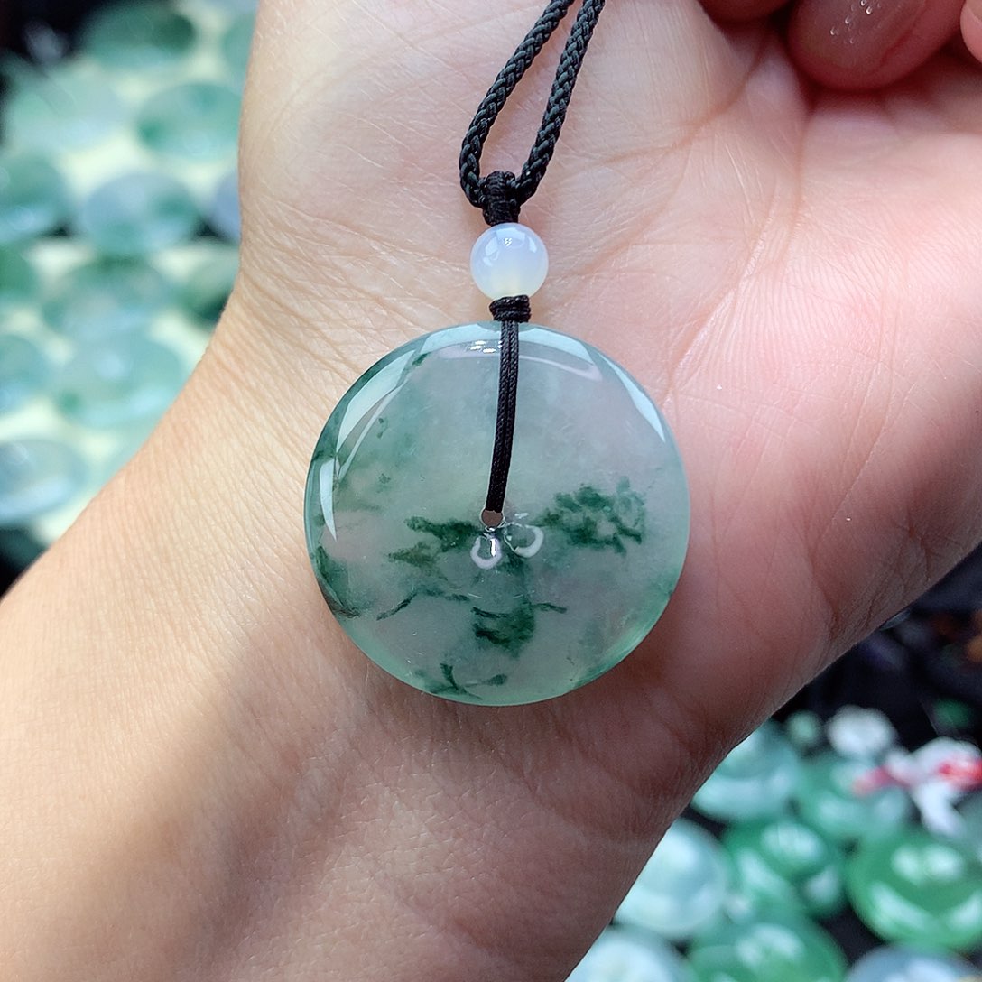 翡翠颈饰未镶嵌尺寸25/4.5