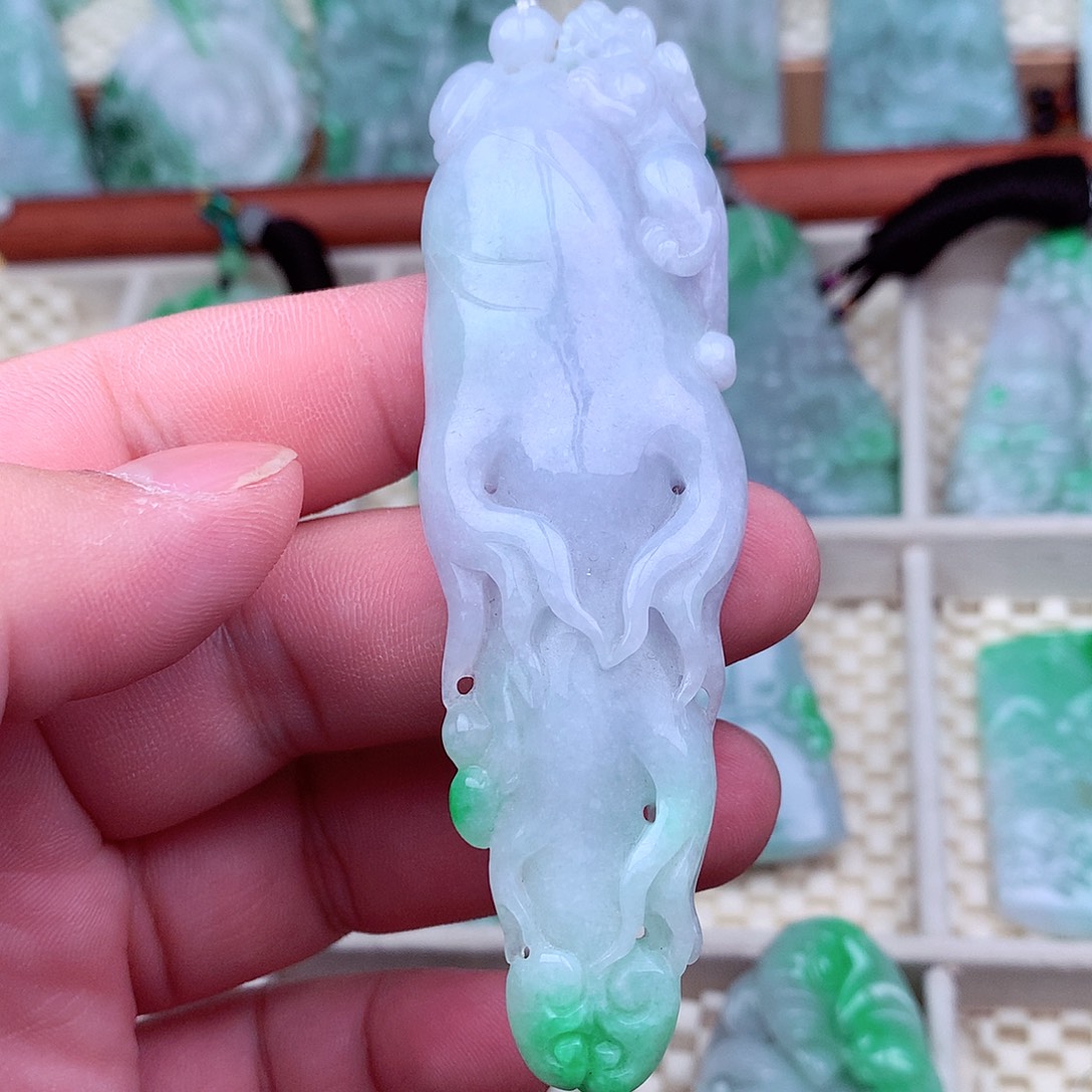 翡翠未镶嵌吊坠(不含链)