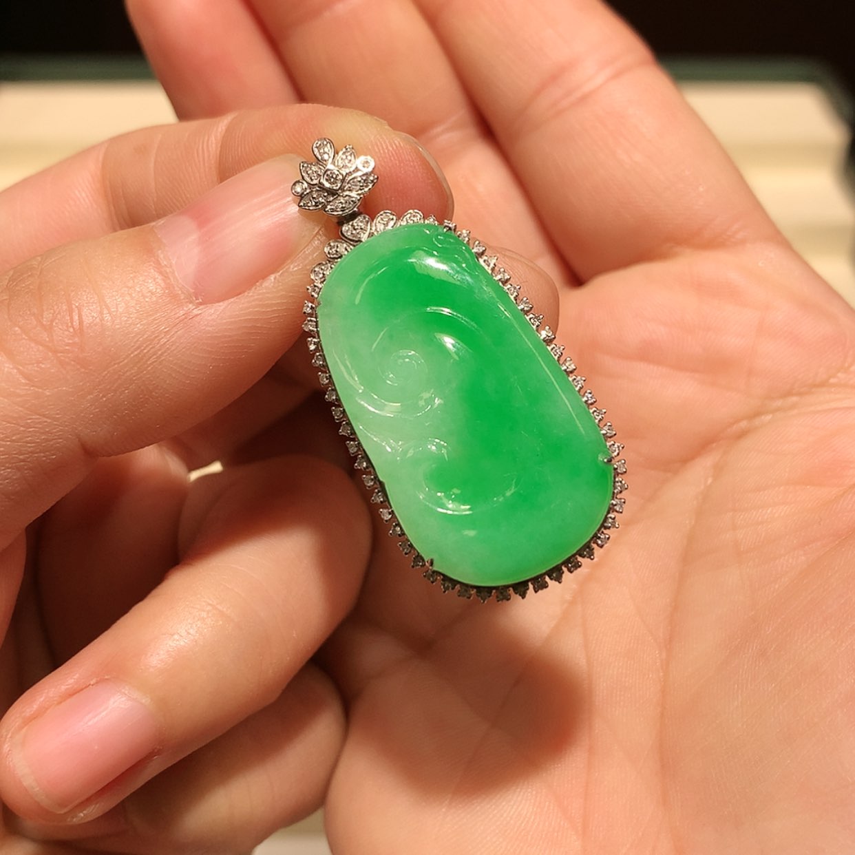 【闪购商品】翡翠颈饰18K金镶嵌缅甸A货