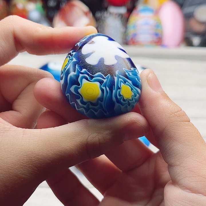 郭***锐玛瑙/玉髓未镶嵌珠宝奇石