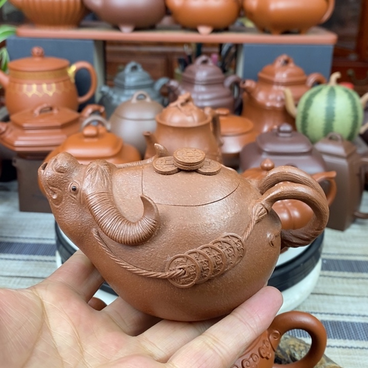 紫砂茶壶牛气冲天200cc原矿宝山红降坡泥