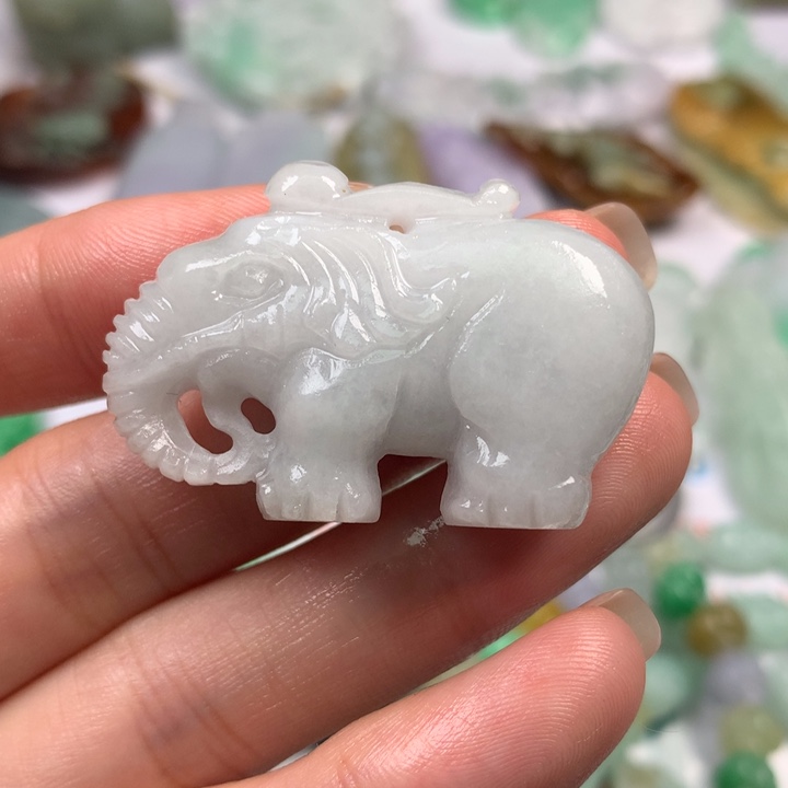 定制翡翠未镶嵌翡翠