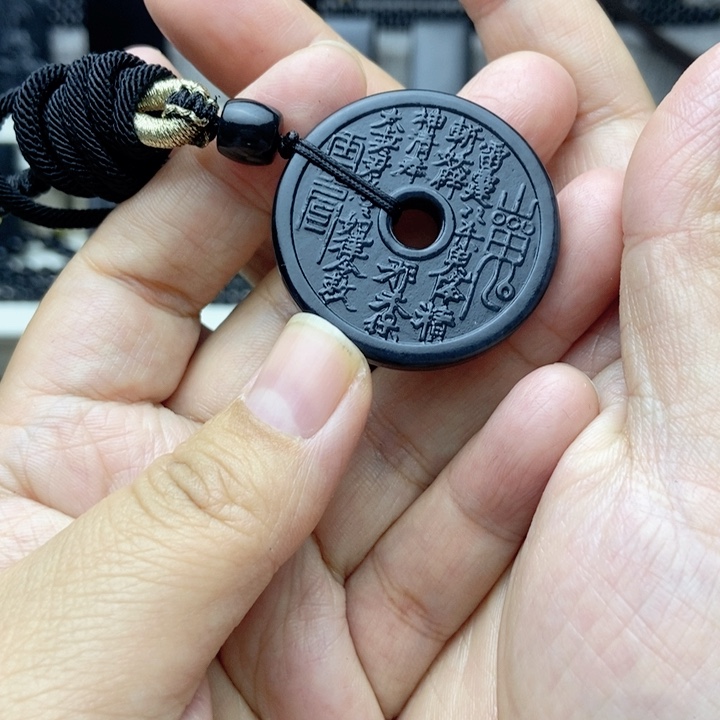 未镶嵌手链和田玉山鬼花钱