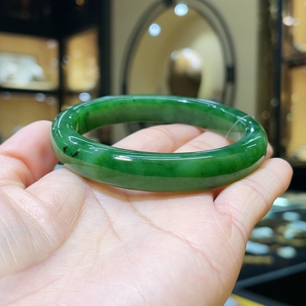 【闪购商品】和田玉手镯未镶嵌58.6#48.6g