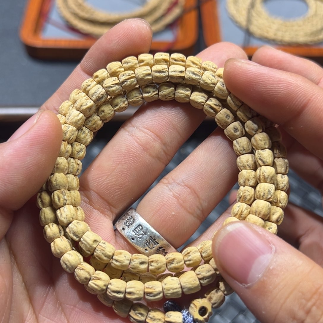 柏香籽/百香籽吊坠D12