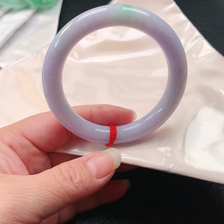 翡翠手镯未镶嵌翡翠125