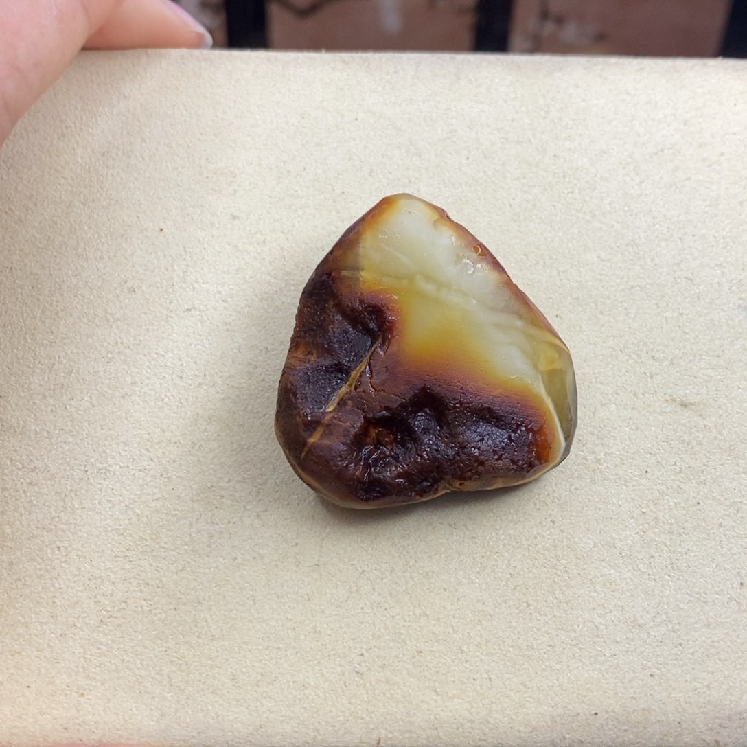 未镶嵌定制琥珀梨