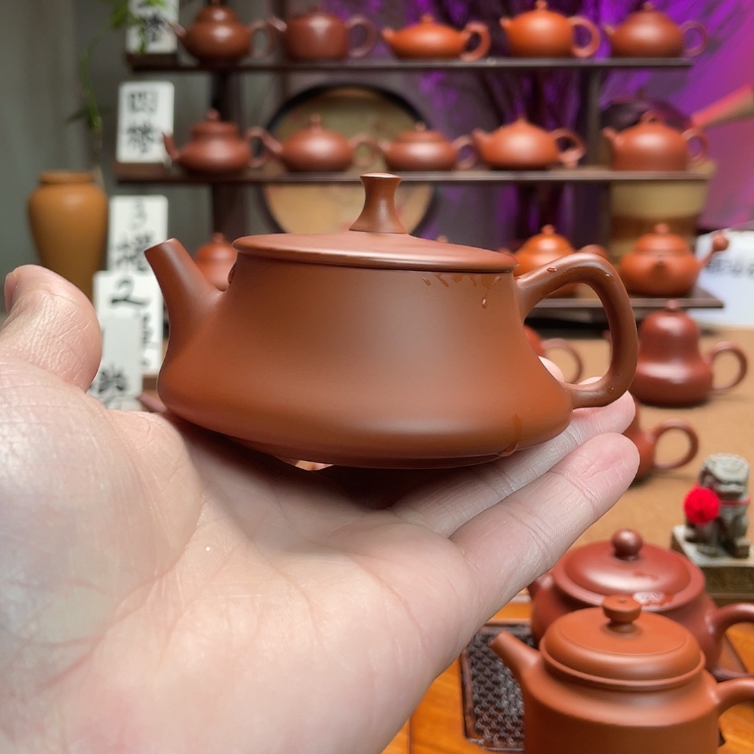 紫砂茶壶朱泥手拉