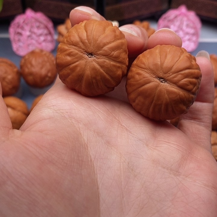 文玩核桃把件至尊宝